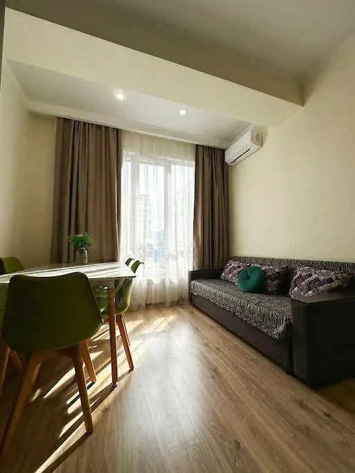 Apartment Уютные Апартаменты В Центре Almaty
